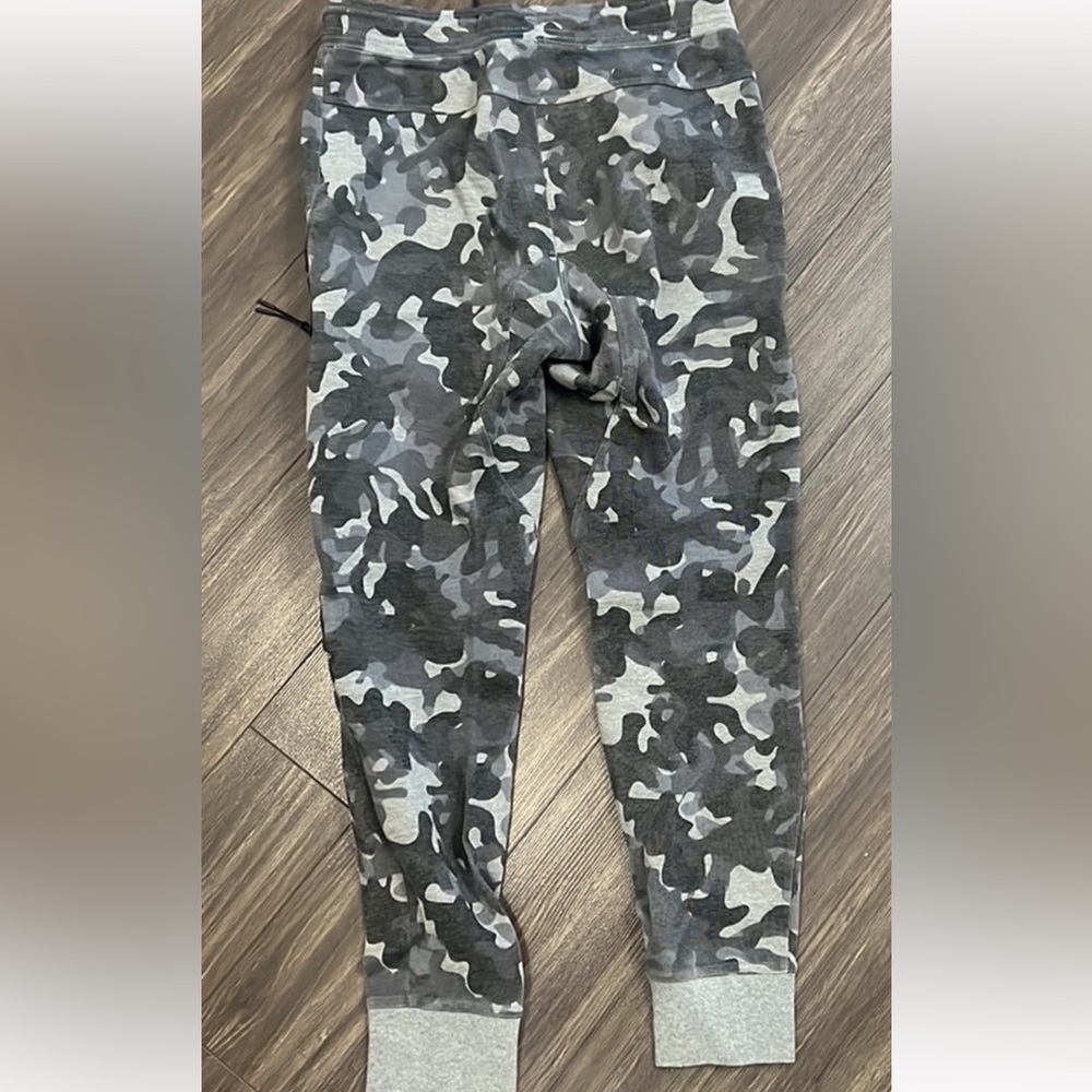 nike tech fleece sweat pants